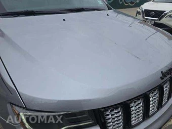 2021 Jeep Grand Cherokee Laredo X - miniatura 2