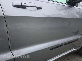 2021 Jeep Grand Cherokee Laredo X - miniatura 4