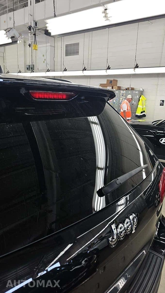 2021 Jeep Grand Cherokee Laredo X - miniatura 26