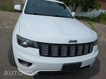 2021 Jeep Grand Cherokee Laredo X - miniatura 2