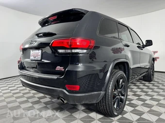 2021 Jeep Grand Cherokee Laredo X - miniatura 30