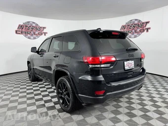 2021 Jeep Grand Cherokee Laredo X - miniatura 5