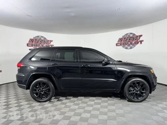 2021 Jeep Grand Cherokee Laredo X - miniatura 8