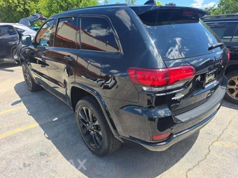 2021 Jeep Grand Cherokee Laredo X - miniatura 2