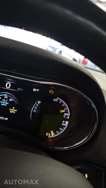 2021 Jeep Grand Cherokee Laredo X - miniatura 26