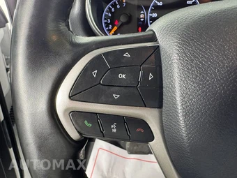 2021 Jeep Grand Cherokee Limited - miniatura 15