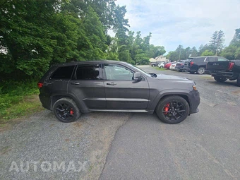 2021 Jeep Grand Cherokee SRT - miniatura 4