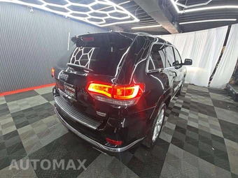 2021 Jeep Grand Cherokee Summit - miniatura 3