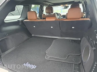 2021 Jeep Grand Cherokee Summit - miniatura 19