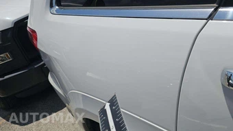 2021 Jeep Grand Cherokee Summit - miniatura 28