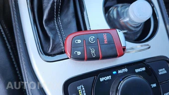 2021 Jeep Grand Cherokee Trackhawk - miniatura 18