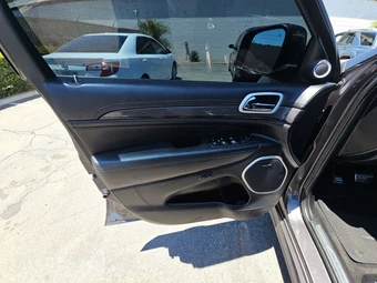 2021 Jeep Grand Cherokee Trackhawk - miniatura 9
