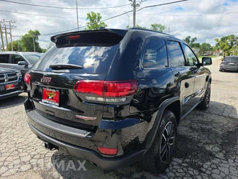 2021 Jeep Grand Cherokee Trailhawk - miniatura 3