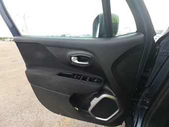 2021 Jeep Renegade 80th Edition - miniatura 9