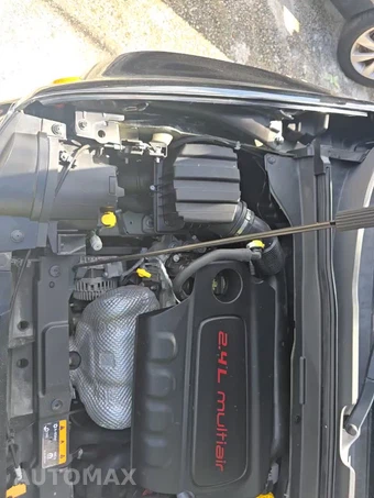2021 Jeep Renegade Jeepster – miniatura 27