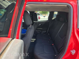 2021 Jeep Renegade Jeepster – miniatura 10