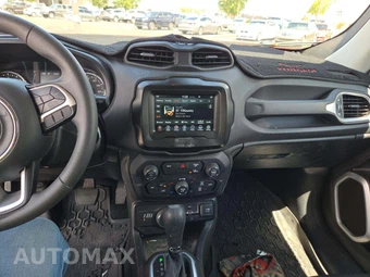 2021 Jeep Renegade Jeepster – miniatura 7