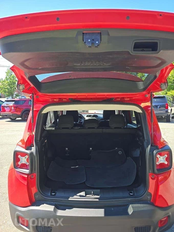 2021 Jeep Renegade Jeepster – miniatura 14
