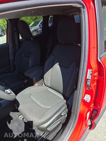 2021 Jeep Renegade Jeepster – miniatura 6
