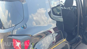 2021 Jeep Renegade Jeepster - miniatura 19