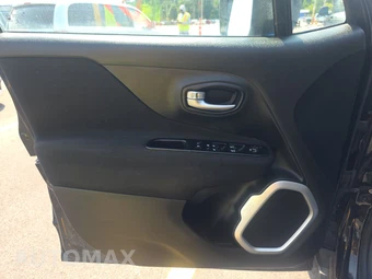 2021 Jeep Renegade Jeepster - miniatura 9