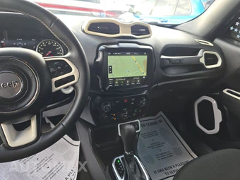 2021 Jeep Renegade Latitude – miniatura 11