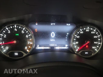 2021 Jeep Renegade Latitude - miniatura 12