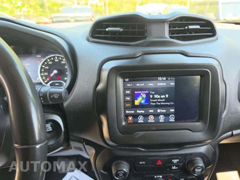 2021 Jeep Renegade Latitude – miniatura 10
