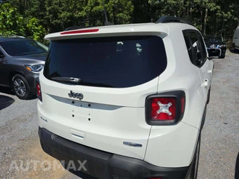 2021 Jeep Renegade Latitude – miniatura 3