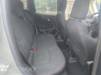 2021 Jeep Renegade Latitude – miniatura 16