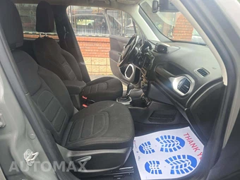 2021 Jeep Renegade Latitude – miniatura 18