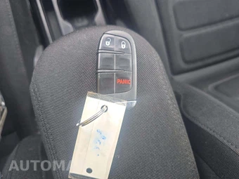 2021 Jeep Renegade Latitude – miniatura 8