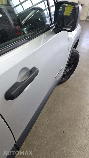 2021 Jeep Renegade Sport – miniatura 21