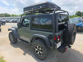 2021 Jeep Wrangler Rubicon - miniatura 2