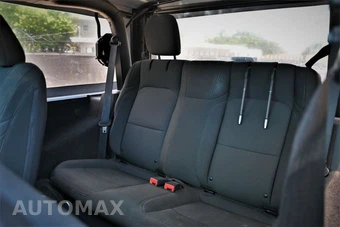 2021 Jeep Wrangler Sport S Edition - miniatura 13