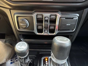 2021 Jeep Wrangler Unlimited 4xe Sahara - miniatura 29