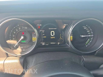 2021 Jeep Wrangler Unlimited 4xe Sahara - miniatura 9