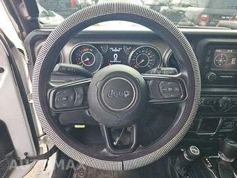 2021 Jeep Wrangler Unlimited Freedom Edition - miniatura 10
