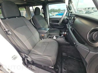 2021 Jeep Wrangler Unlimited Freedom Edition - miniatura 8