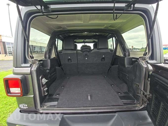 2021 Jeep Wrangler Unlimited Freedom Edition - miniatura 14