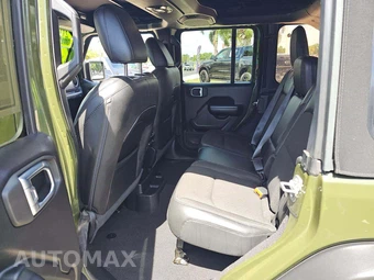 2021 Jeep Wrangler Unlimited Freedom Edition - miniatura 10