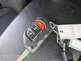 2021 Jeep Wrangler Unlimited Freedom Edition - miniatura 5