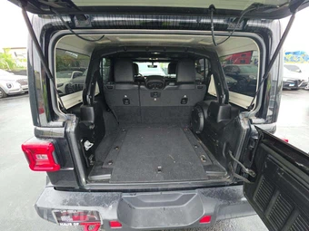 2021 Jeep Wrangler Unlimited Rubicon - miniatura 14