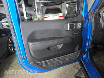 2021 Jeep Wrangler Unlimited Rubicon 392 - miniatura 9