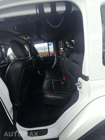 2021 Jeep Wrangler Unlimited Rubicon 392 - miniatura 13