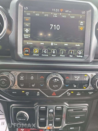 2021 Jeep Wrangler Unlimited Rubicon 392 - miniatura 10