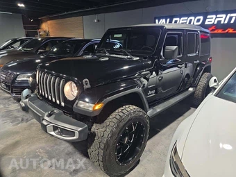 2021 Jeep Wrangler Unlimited Sahara - miniatura 2