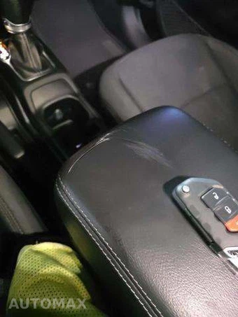 2021 Jeep Wrangler Unlimited Sahara - miniatura 22