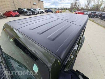 2021 Jeep Wrangler Unlimited Sahara - miniatura 12