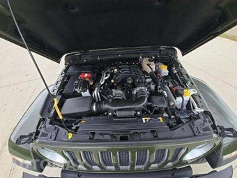 2021 Jeep Wrangler Unlimited Sahara - miniatura 22